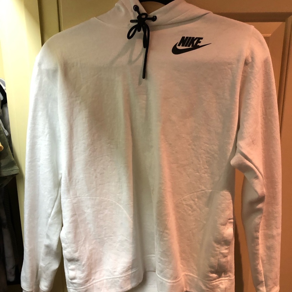 white nike hoodie